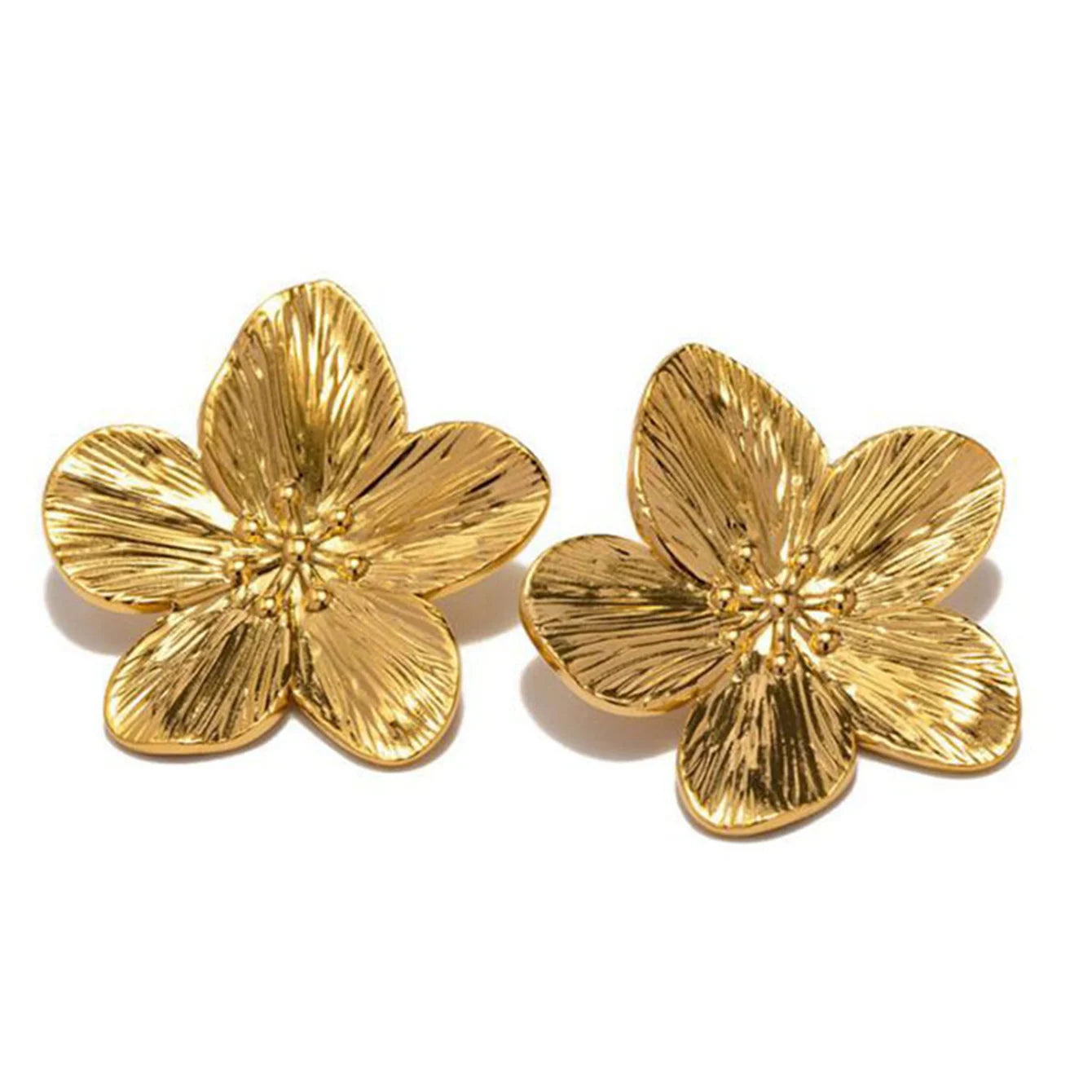 Vintage Flower Stud Earrings — 18K Gold Plated